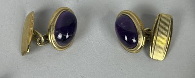 Lot 59 - FOUR PAIRS OF CUFFLINKS TO INCLUDE TWO 9CT GOLD PAIRS, ONE SET WITH OVAL CUT AMETHYSTS