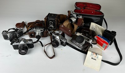 Lot 206 - A COLLECTION OF CAMERAS, to include various...