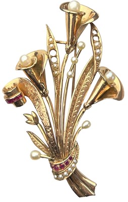 Lot 4 - PROPERTY OF A TITLED LADY: A SET OF THREE 15...