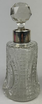 Lot 22 - PROPERTY OF A TITLED LADY: A CRYSTAL CUT...