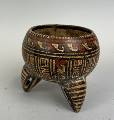 Lot 231 - A PRE-COLUMBIAN TRIPOD POT