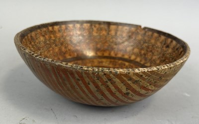 Lot 237 - A PRE-COLUMBIAN BOWL