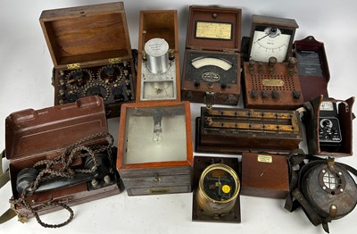 Lot 207 - EARLY SCIENTIFIC EQUIPMENT, to include...