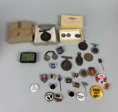 Lot 350 - A COLLECTION OF MEDALS AND COINS, INCLUDING SOME COLD WAR PINS AND BADGES