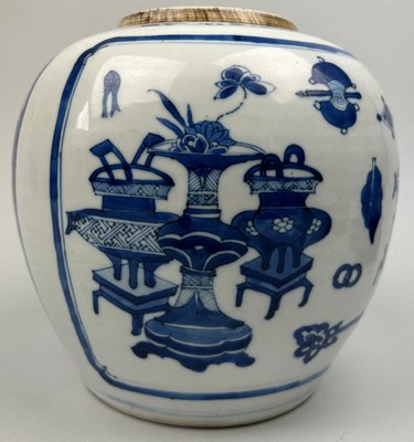 Lot 81 - A CHINESE PORCELAIN KANGXI JAR AND COVER, Qing...