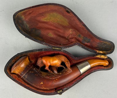 Lot 108 - AN AMBER MEERSCHAUM PIPE WITH A HORSE, in a...