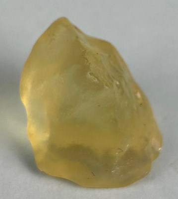 Lot 190 - DESERT GLASS TEKTITE

Formed when an asteroid...