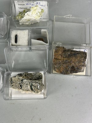 Lot 222 - PRIVATE BRITISH COLLECTION OF MINERALS,...