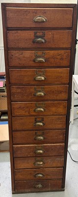 Lot 423 - AN EDWARDIAN OAK BANK OF DRAWERS WITH BRASS...