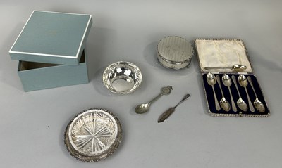 Lot 10 - A MIXED COLLECTION OF SILVER TO INCLUDE SPOONS, DISHES