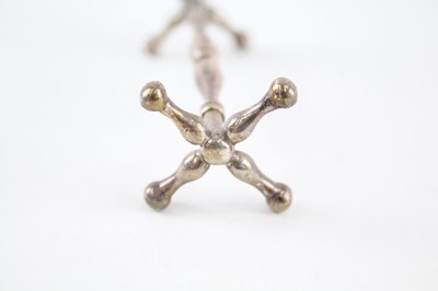 Lot 52 - PAIR OF ANTIQUE .925 STERLING SILVER KNIFE RESTS
