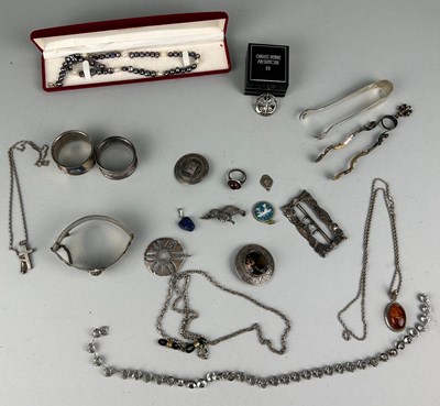 Lot 55 - A COLLECTION OF MISCELLANEOUS SILVER, SILVER...