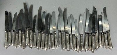 Lot 97 - A QUANTITY OF STAINLESS STEEL KNIVES WITH...