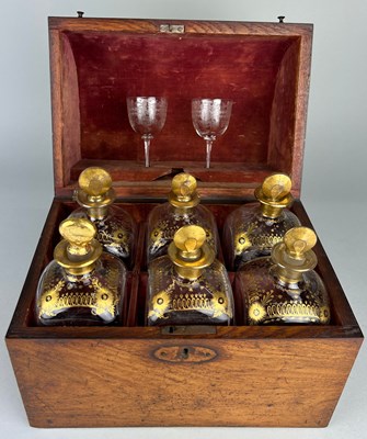 Lot 235 - A LATE GEORGIAN DOMED TOP TRAVELLING DECANTER,...