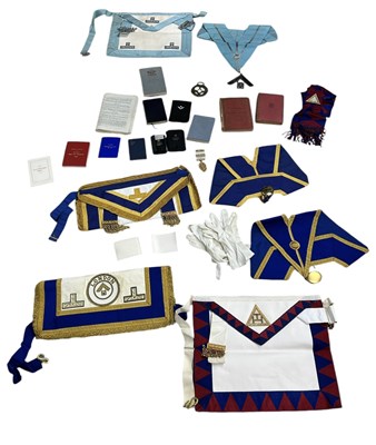 Lot 294B - A COLLECTION OF FREE MASON ITEMS TO INCLUDE COSTUME, MEDALS, PAMPHLETS (QTY)