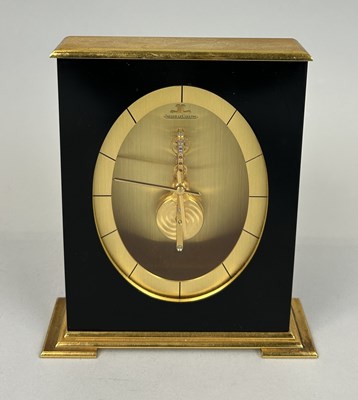 Lot 326 - JAEGER LE COULTRE: A MANTEL CLOCK