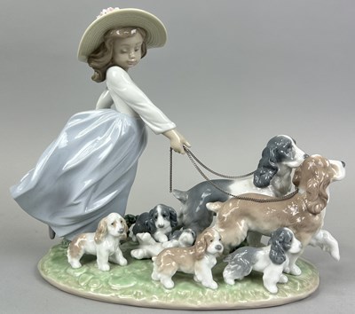 Lot 228A - A LLADRO FIGURE 'GIRL WITH DOGS'