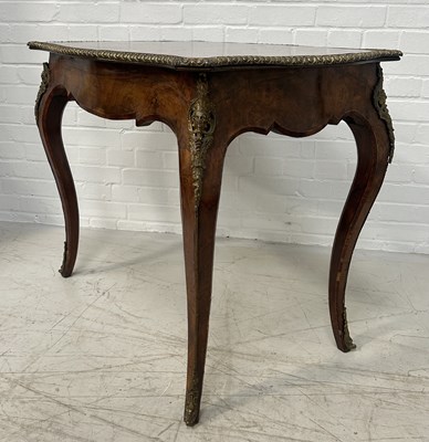 Lot 619 - A LATE 19TH CENTURY FRENCH BURR WALNUT TABLE WITH SHAPED TOP