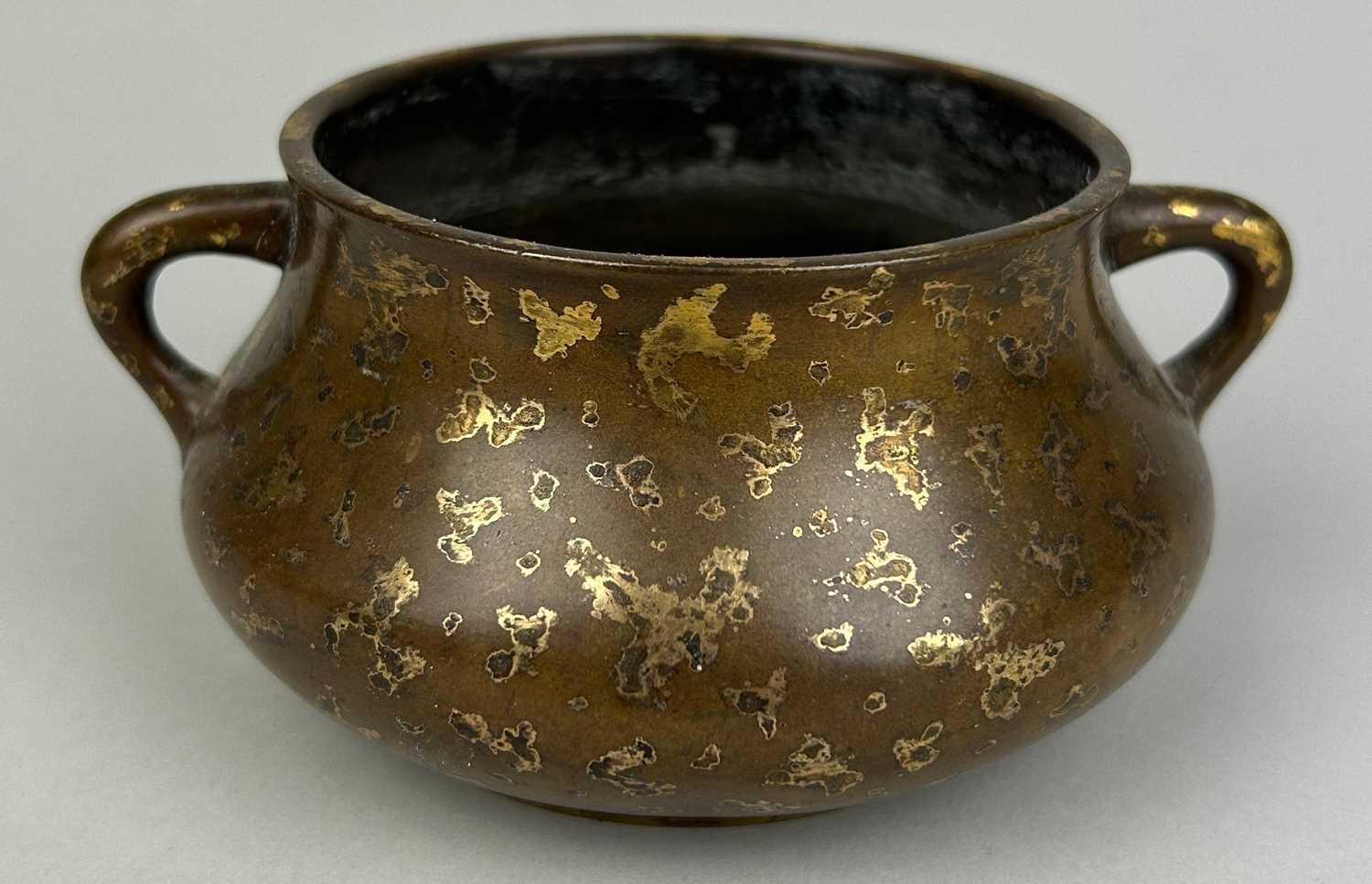 Lot 1 - A CHINESE 17TH OR 18TH CENTURY BRONZE CENSER...