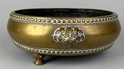 Lot 3 - AN 18TH OR 19TH CENTURY CHINESE BRONZE CENSER...