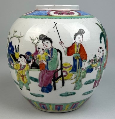 Lot 91 - A CHINESE EARLY 20TH CENTURY GINGER JAR...