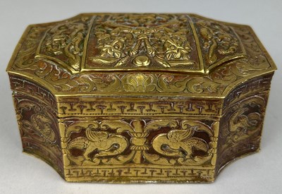 Lot 126 - A CHINESE EXPORT BRASS SNUFF BOX DECORATED...