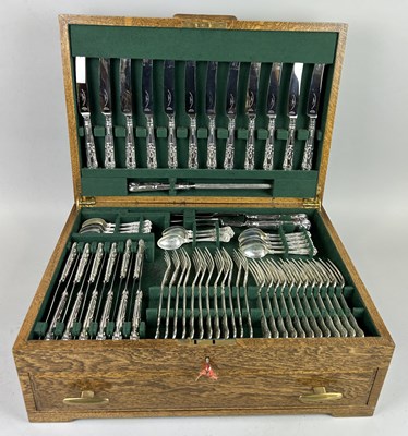 Lot 1 - JOHN B. CHATTERLEY AND SONS: A LARGE STERLING SILVER CANTEEN OF CUTLERY