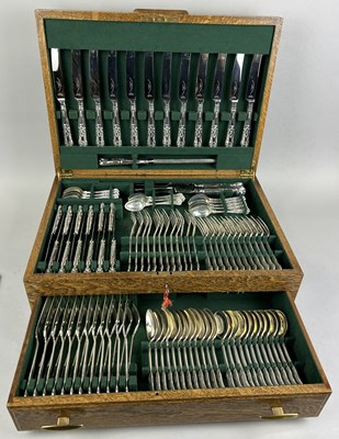 Lot 1 - JOHN B. CHATTERLEY AND SONS: A LARGE STERLING SILVER CANTEEN OF CUTLERY