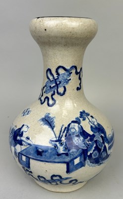 Lot 27 - A CHINESE 19TH CENTURY BLUE AND WHITE VASE...