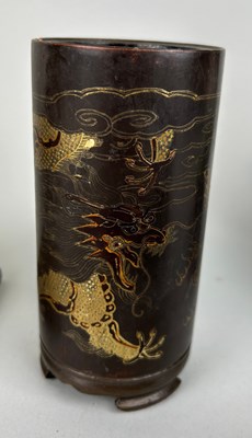Lot 39 - A COLLECTION OF CHINESE ITEMS TO INCLUDE A...