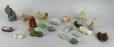 Lot 90 - A LARGE COLLECTION OF MOSTLY CHINESE JADE AND...