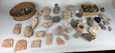 Lot 125 - A LARGE COLLECTION OF ANTIQUITIES AND FOSSILS...