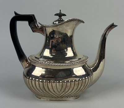 Lot 247 - A SILVER TEA POT WITH MARKS FOR WALTER AND CHARLES SISSONS