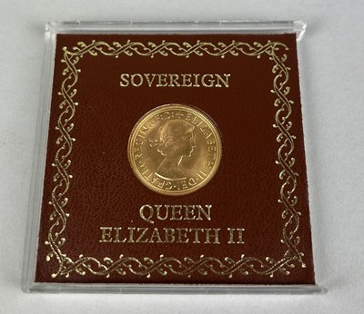 Lot 85 - A QEII 1957 GOLD HALF SOVEREIGN