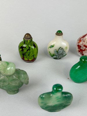 Lot 57 - A COLLECTION TWENTY CHINESE SNUFF BOTTLES TO...