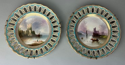 Lot 227 - A PAIR OF COPELAND PLATES DEPICTING...