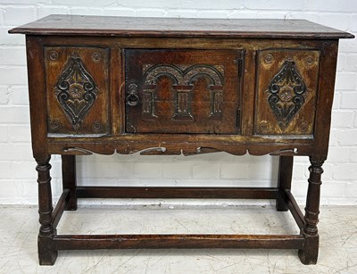 Lot 509 - A 17TH CENTURY CONTINENTAL OAK CHEST, 

94cm x...