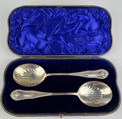 Lot 39 - A PAIR OF BOXED SILVER PRESENTATION SPOONS...