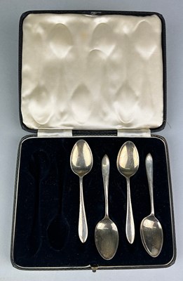 Lot 44 - FOUR SILVER TEASPOONS MARKED SLD IN CASE

Two...