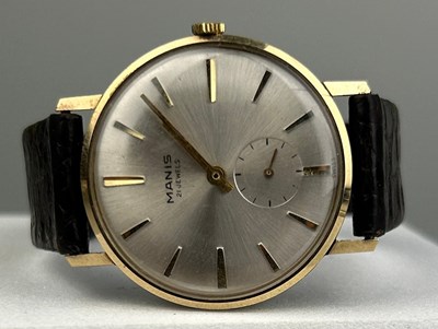 Lot 71 - A MANIS 17 JEWELS WRISTWATCH SWISS MADE MARKED...